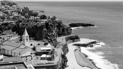 Portugal - Madeira Paradise Co-working! ☀️ Yoga, sea Views, Nature and Exploration - JoinMyTrip