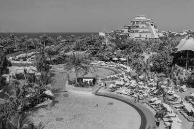 United Arab Emirates - Atlantis Aquaventure Waterpark Monorail Station - Holiday in Dubai: Experience the Best of Luxury and Culture! From Skyscraper Accommodation to Driving Super Sports Cars - 2