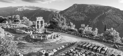 Griechenland - Athens & Delphi Oracle with a Local. Discover Ancient  Healing methods. - JoinMyTrip