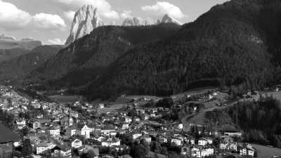 Italy - Urtijëi - Dolomites CoWorking Trip in the Fantastic Alps in South Tyrol, ITALY Shared Room - 2