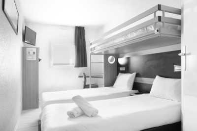 Western Europe - Hôtel Première Classe Nice Promenade Des Anglais - French Riviera Exploration: Discover Nice, Monaco, Cannes and Beyond - 2