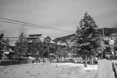 Vereinigte Staaten - South Lake Tahoe - Skiing and Snowboarding in Lake Tahoe, Sierra Nevada Mountains, USA - 1