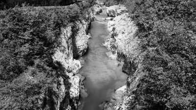 Europa - Soča - Skydiving and Nature retreat, with Rafting or Zipline. - 1