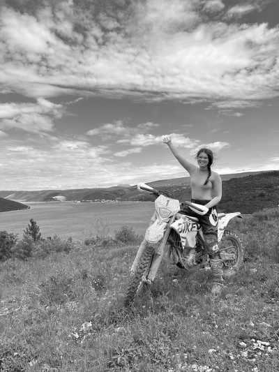 Portugal - Praia da Arrifana - Portugal with Alexia Mohr - 2