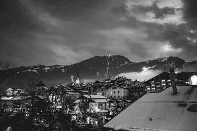 Austria - Tiroler Zugspitz Arena - Snow trip to Austria with my huskies 🐾❄️ Winter hikes | Skiing | Tobogganing