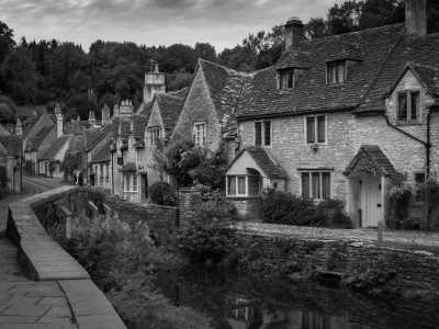 United Kingdom - Castle Combe - Hiking, Meditation and Yoga, Creative Writing Retreat in the Cotswolds and Lake District, England - 1