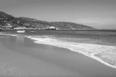 United States - Coast View Drive - 🐚☀️ California Dreaming: The Malibu Beach Escape (PRIVATE ROOM) 🌊 🏖️