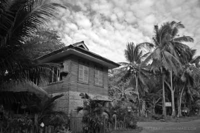 Philippinen - Lazi Church - Tropical Island-Feeling on Siquijor: plain, simple and straightforward | Tropisches Insel-Feeling: einfach, ehrlich und unkompliziert - 2