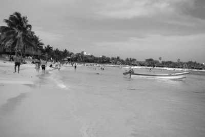 Mexiko - Playa Akumal - The First ONLY Female Tulum Experience: Party and Get to Know: Cenotes, Mayan Ruins and the Best Local Food Spots.