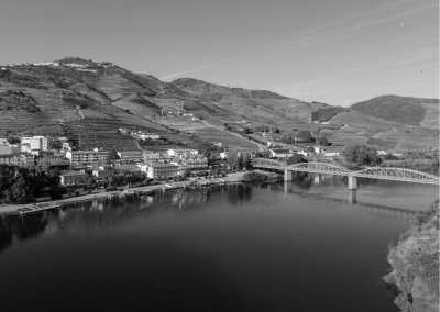 Southern Europe - Pinhão - Explore Portugal and Galicia as a Non-Tourist