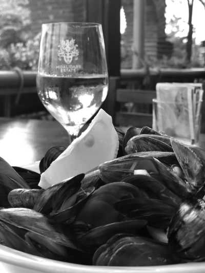 Bulgarien - Nessebar - Experience the Ultimate Relaxation with Yoga, Natural Mud Therapy, Sun , Sea  and Sand in Beautiful Bulgaria - Ladies Only (Sofa bed) - 2