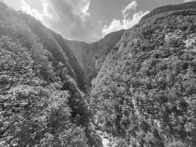 Europa - Boka Waterfall - Cross Country Hiking: Italy-Austria-Slovenia🏞️ Rafting and Hidden Gems (Guided hike) - 2