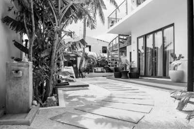 Malediven - Dhiffushi - Discover Maldives: Your Ultimate Adventure Escape! 🌊✨