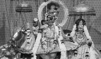 Indien - THIKANA MANDIR SRI GOVINDDEVJI , JAIPUR - Travel To The Pink City Of India "Jaipur "