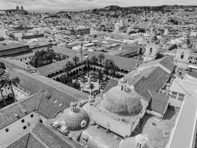 Ecuador - Quito - Ecuador Rundreise ab Quito! Historische Altstadt, Strände, indigene Dörfer und Thermalbäder