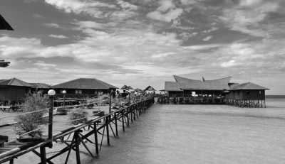 Indonesia - Pulau Derawan - Swimming with Whaleshark, stingless JellyFish, MantaRay at Derawan Islands, East Kalimantan, Indonesia - 1