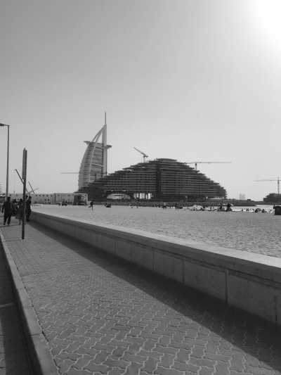 Vereinigte Arabische Emirate - Dubai Marina - Desert Dreams: An Epic Adventure through Dubai and Abu Dhabi - 4