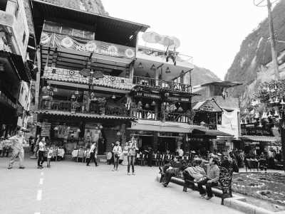 Peru - Aguas Calientes - ⛰️ PERU TREKKING: Andes Mountains Guided Trek to Machu Picchu (8 days) - 3