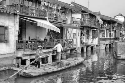 China - Zhujiajiao My Way Water Town Inn - Shanghai City Highlights - Local Food, Culture and Skyscrapers