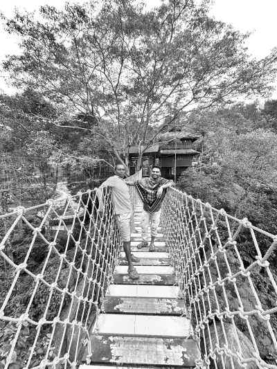 Indien - Kolukkumalai - India, Kerala: Enjoy Beaches and Mountain Escapes in One Package - 9