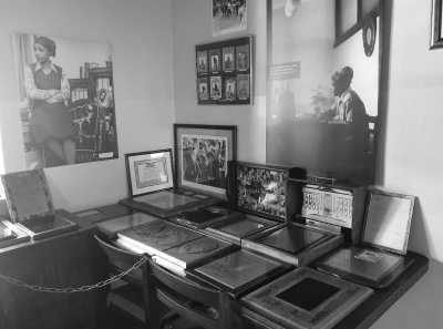 South Africa - Mandela's House - Explore Johannesburg, South Africa - Art, Hike 🥾 Skydive 🪂 Food 🍲 - 5