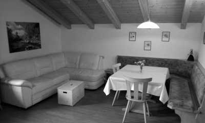 Italy - Gsies - 🏔 Winter Wonderland for Digital Nomads in the Heart of the Dolomites! 🏂 - 4