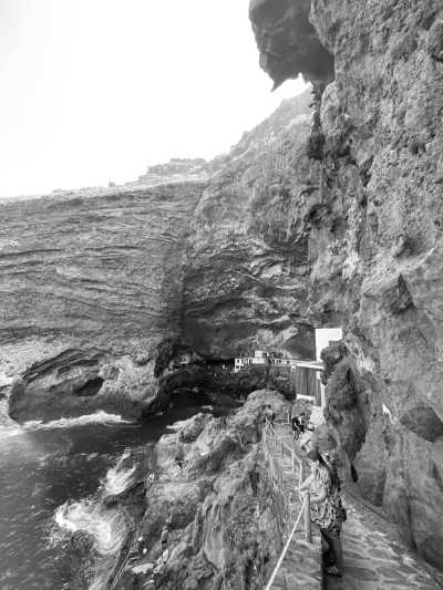 Spain - Roque de los Muchachos - Island-Hopping Canary Style: La Gomera, La Palma, Tenerife - Escape European autumn with us! ☀️ - 3