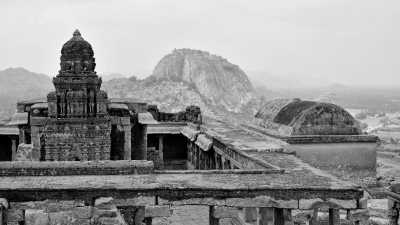 India - Gingee - Spiritual Journey through Southern India