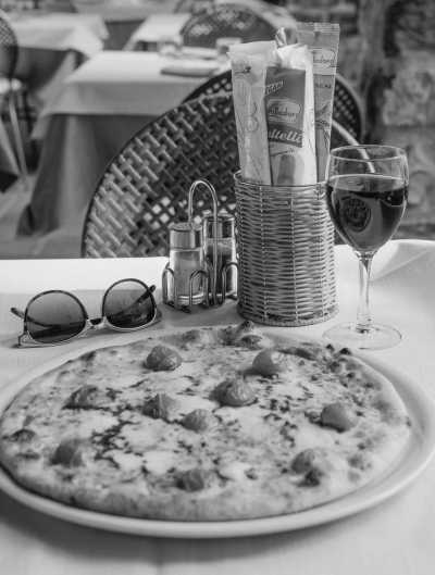 Italy - Como - Get to know Lake Como, Italian La Dolce Vita - like a local! 🤩 - 10