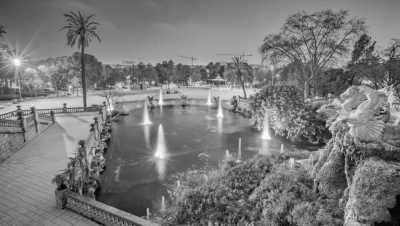 Spanien - Arc de Triomf - Barcelona Art 🎨 & Culture 🏯 City Trip: Where Creativity Meets Sun and Sand 🏖️, Spain - 4