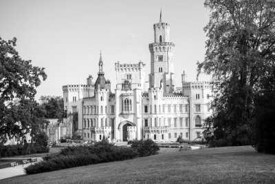 Europa - Hluboká Castle - Exklusiver Roadtrip Businessoptimierung - kraftvolle Orte, Live Coaching-Sessions & Meditation bringen dich emotional und spirituell auf das nächste Level für mehr Erfolg privat und im Business