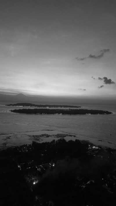 Indonesien - Gili Air - Bali: Majestic Waterfalls, Iconic Beaches, Volcano Climbing, Snorkeling and Wellness | All in Indonesia - 1