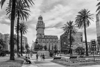 Uruguay - Montevideo - Coworking Retreat in a Breathtaking Villa in the heart of Uruguay