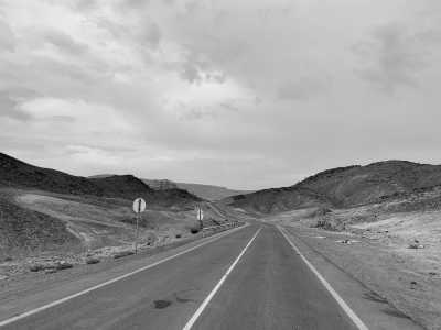 Jordanien - Wadi Musa - Jordan Adventure 🇯🇴 Roadtrip of the red country with desert experience in a Bedouin tent camp ⛺️ & sleep into a real cave! - 2