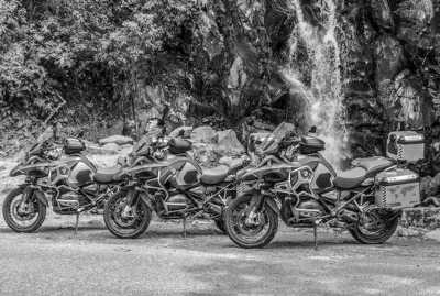 Europa - Motorcycle Adventure Tour - Croatia - Italy - Switzerland - Alps - Route des Grandes Alpes - France - JoinMyTrip