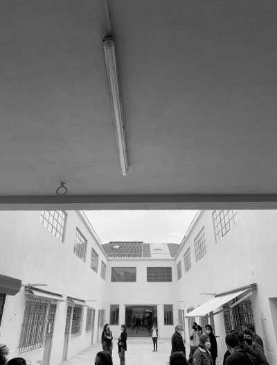 Portugal - UMA LULIK__ - Lisbon's Contemporary Visual Art and Historic Restaurants