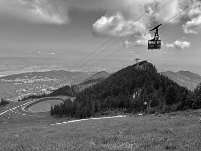 Romania - Poiana Brașov - Discover the wonders of Transylvania Alps with a local: 7 days 4* Spa Hotels, Adventure Trip in Romania