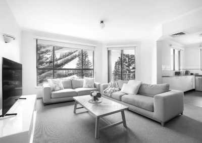 Australia - Sydney Airport DOM T2 Drop-Off - Road Trip East Coast Australia: Explore City Life, Beaches Wild Animals 🌊✨ - 8