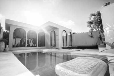 Indonesia - Uluwatu - Enhanced Co-Workcation: 7-Nights in Uluwatu's Villa Paradise with Gym, Surf, Massage, and More in Indonesia - 15