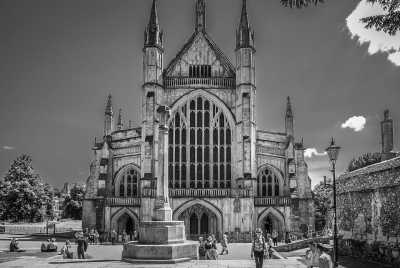 United Kingdom - Winchester - Embody the Viking spirit and discover Winchester - visit beautiful Anglo-Saxon buildings in England's old capital city!