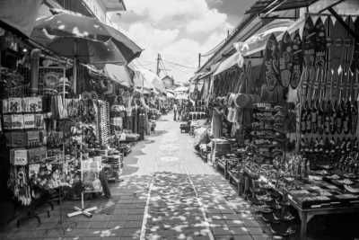 Indonesien - Ubud market South entrance - 7 Days in Bali: Work Remotely, Reconnect Deeply, and Experience the Soul of Ubud (Private Bedroom)