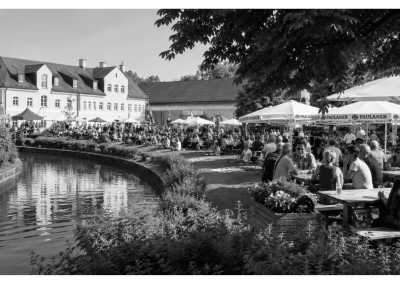 Deutschland - Biergarten Im Klosterhof - 🥨 München: Wiesn, Weißwurscht & Bayern-Feeling 🍻 - 2
