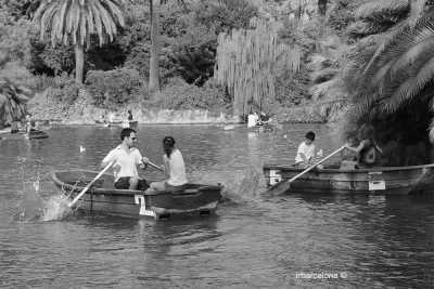 Spanien - Arc de Triomf - Barcelona Art 🎨 & Culture 🏯 City Trip: Where Creativity Meets Sun and Sand 🏖️, Spain - 1