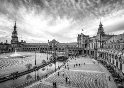 Spain - Home Office in Seville 🇪🇸 Boys wanted! 🙆‍♂️ The Most Beautiful City in the World! 1 room left! - JoinMyTrip