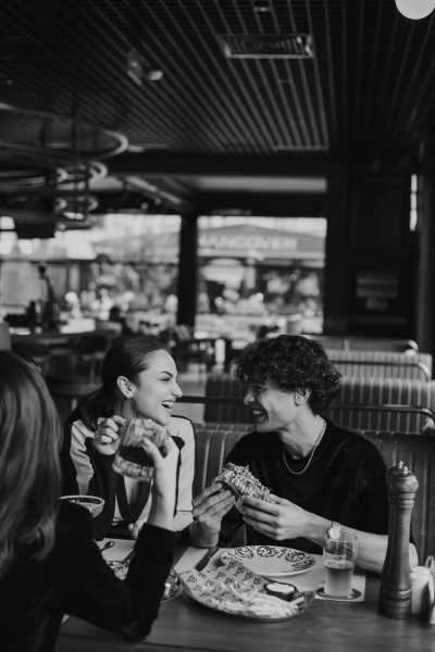 Australia - Tooke Street - 🐋 Winter Waves & Creative Days: A Co-Working Escape to Newcastle, Australia 🇦🇺 (PRIVATE ROOM) - 2