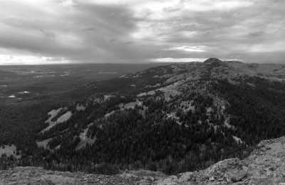 United States - Canyon Village - Yellowstone Trip over Labor Day Week. Includes all famous geysers, wildlife tours, scenicruiser tours, wild west wagon and cookout. - 4