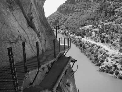 Spain - Caminito del Rey - Enjoy South Spain: Beach, Fun, Expeditions and Culture