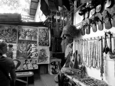 Ghana - Accra Arts Centre - Ghana Heritage Trail: Exploring History and Culture in Accra - 2