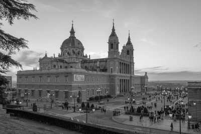 Spain - Royal Palace of Madrid - A weekend in Madrid, Spain: The Worlds Best Nightlife 💃🕺 - 2