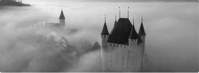 Schweiz - Lake Thun - Co-working in the Swiss Alps, Discover Breathtaking Brienz and its Turquoise Lake. - 1